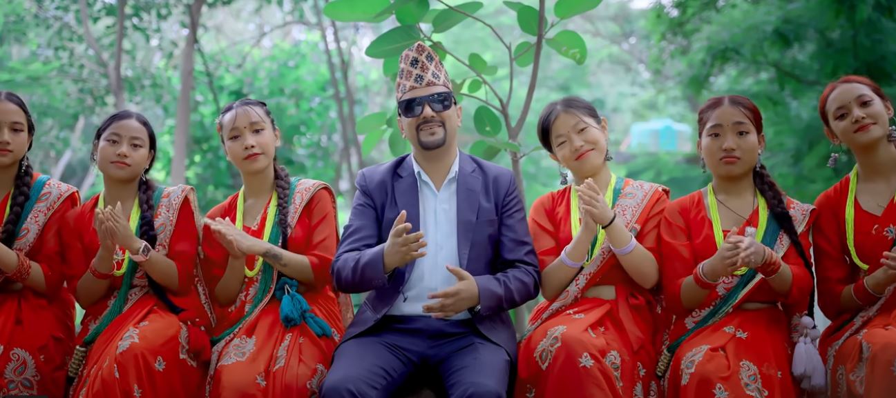 अर्घाखाँचीका गायक खनालको छड्के कपाल किन कोरेको