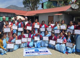 शितगंगा नगरपालिकामा महिला स्वास्थ्य स्वयंसेविकालाई रिफ्रेसर तालिम